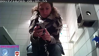 Swisslaydy Handyfotze